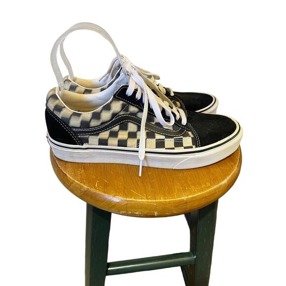 Vans Unisex Checkered Old School Black & White Shoes M=8 W=9.5 - Picture 1 of 12
